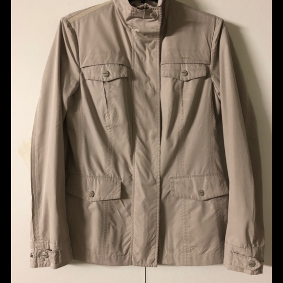 GEOX RESPIRA Jacket size 4 🦋WINDBREAKER Made in ITALY Women’s classic - Picture 1 of 15